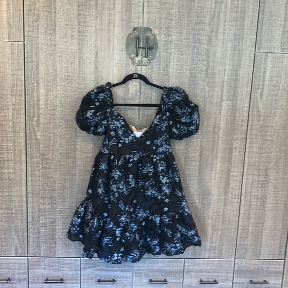 Elliatt Navy Black Wandering Mini Dress